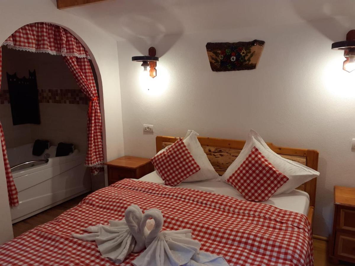 Cabanute Si Camping Dracula Capatineni-Paminteni Exterior foto