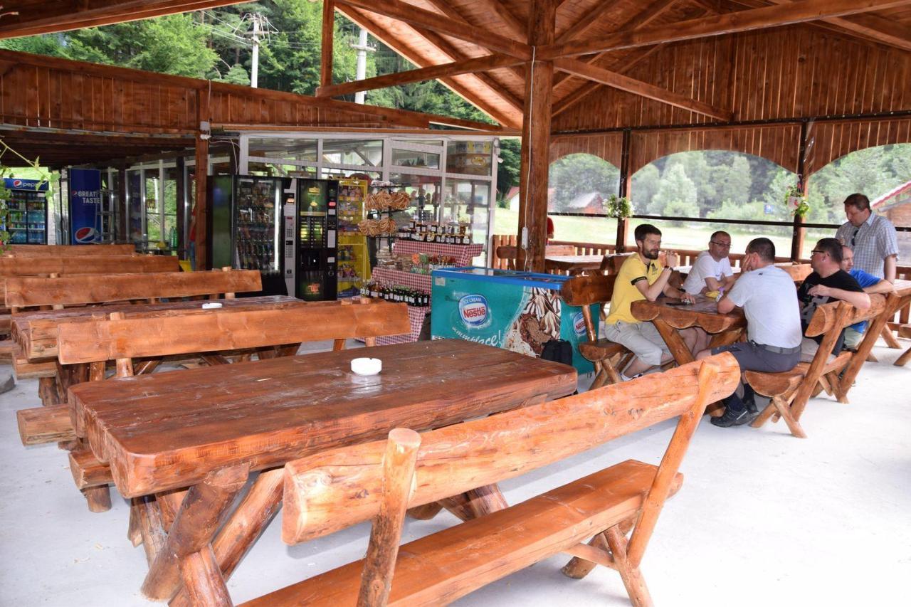 Cabanute Si Camping Dracula Capatineni-Paminteni Exterior foto